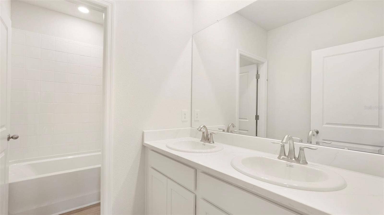 8815 BAHAMA MIA LANE, Parrish, FL 34219