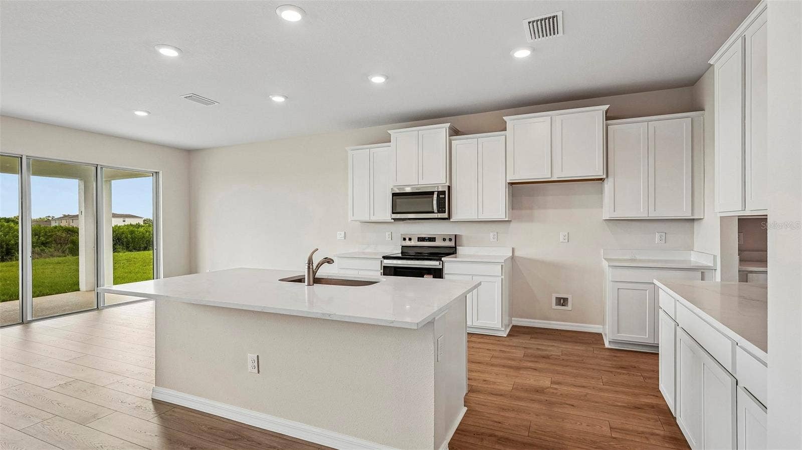 8815 BAHAMA MIA LANE, Parrish, FL 34219