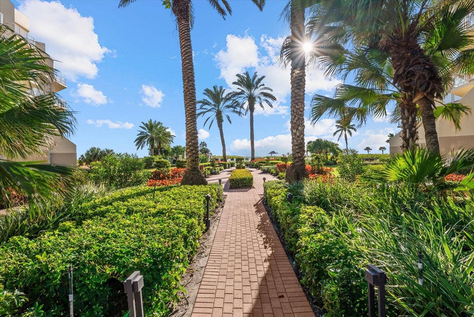 2165 GULF OF MEXICO DRIVE, #121, Longboat Key, FL 34228 2165 GULF OF MEXICO DRIVE, #121, Longboat Key, FL 34228