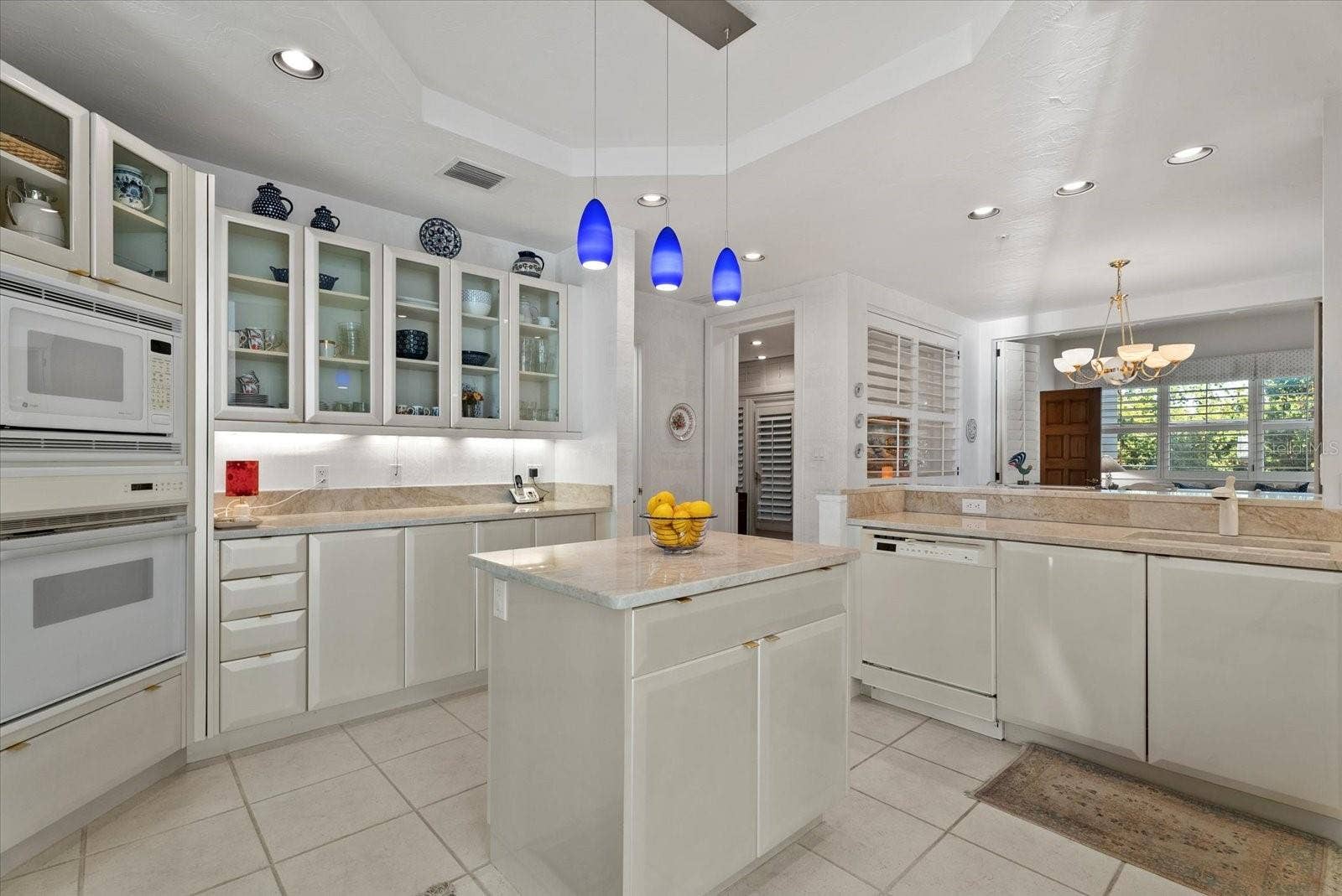 2165 GULF OF MEXICO DRIVE, #121, Longboat Key, FL 34228 2165 GULF OF MEXICO DRIVE, #121, Longboat Key, FL 34228