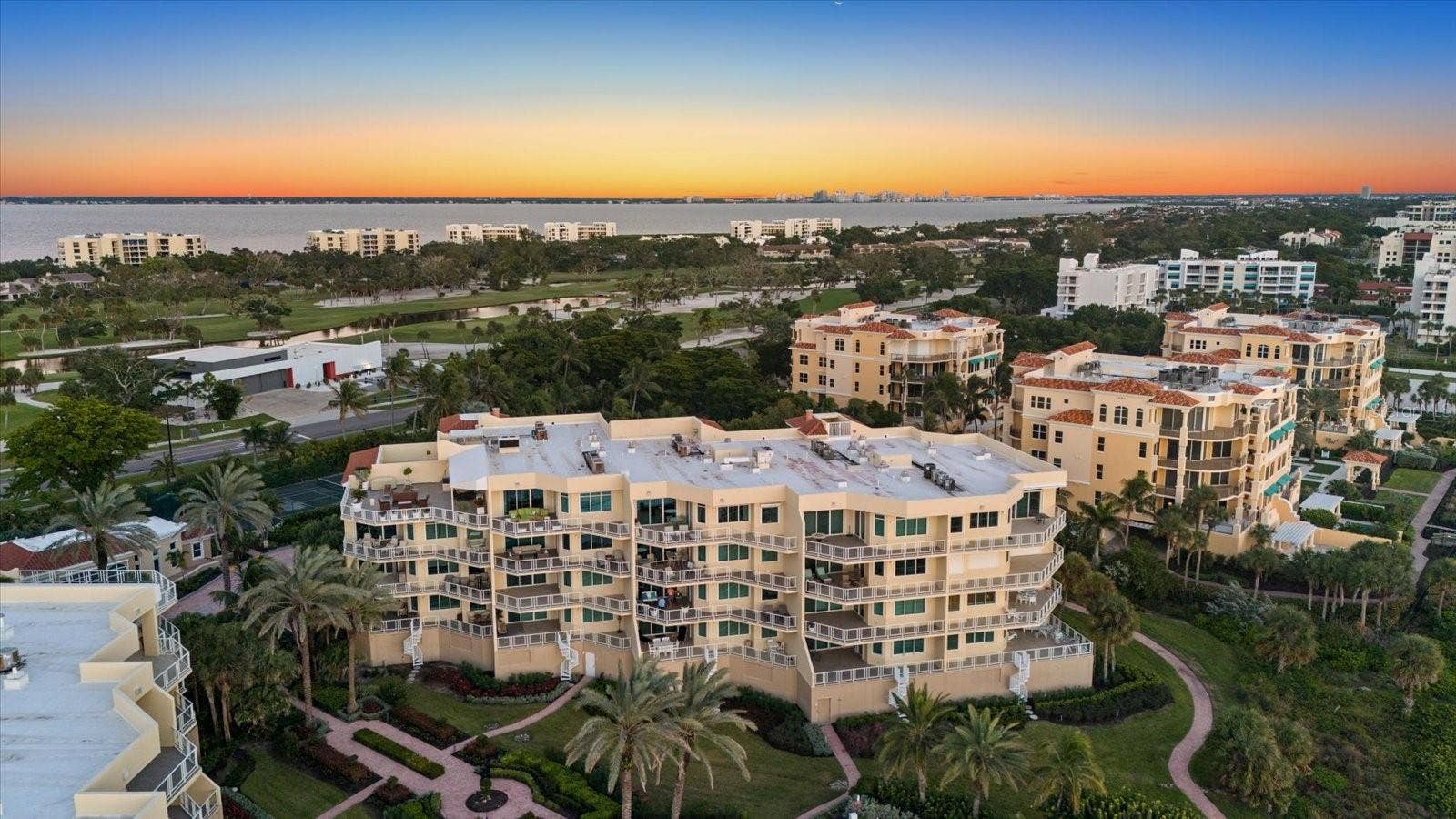 2165 GULF OF MEXICO DRIVE, #121, Longboat Key, FL 34228 2165 GULF OF MEXICO DRIVE, #121, Longboat Key, FL 34228