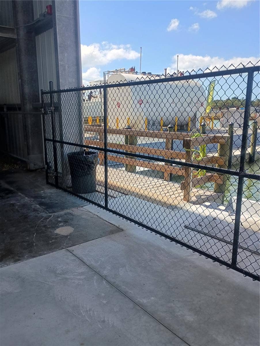 100 CIRCUIT ROAD, #N-73, Nokomis, FL 34275 water hose access just behind gate