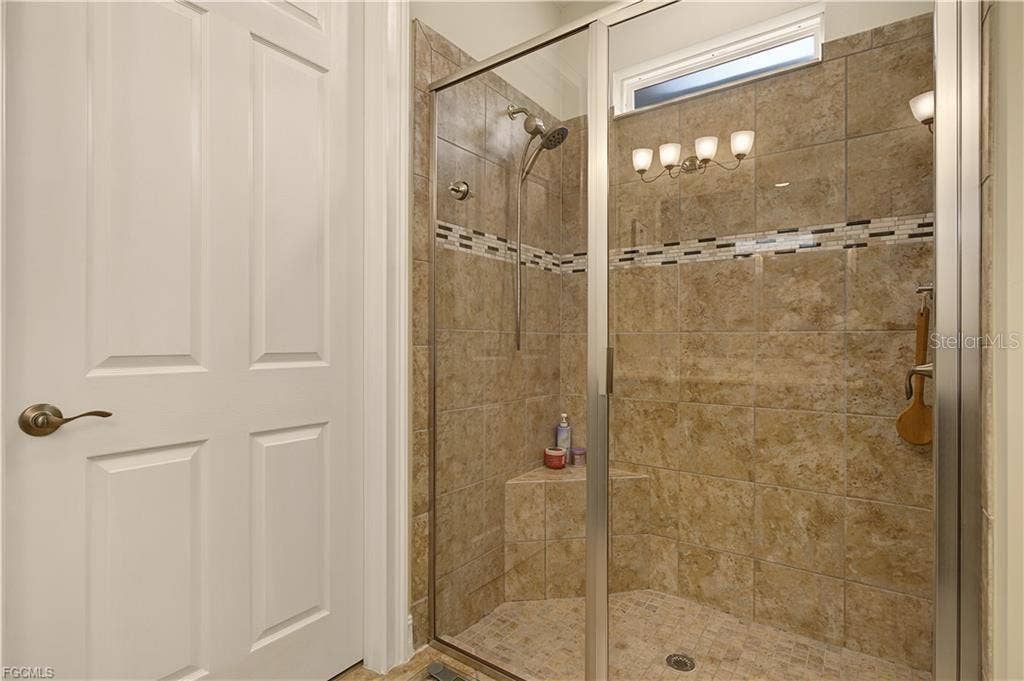 3161 AMADORA CIRCLE, Cape Coral, FL 33909 3161 AMADORA CIRCLE, Cape Coral, FL 33909