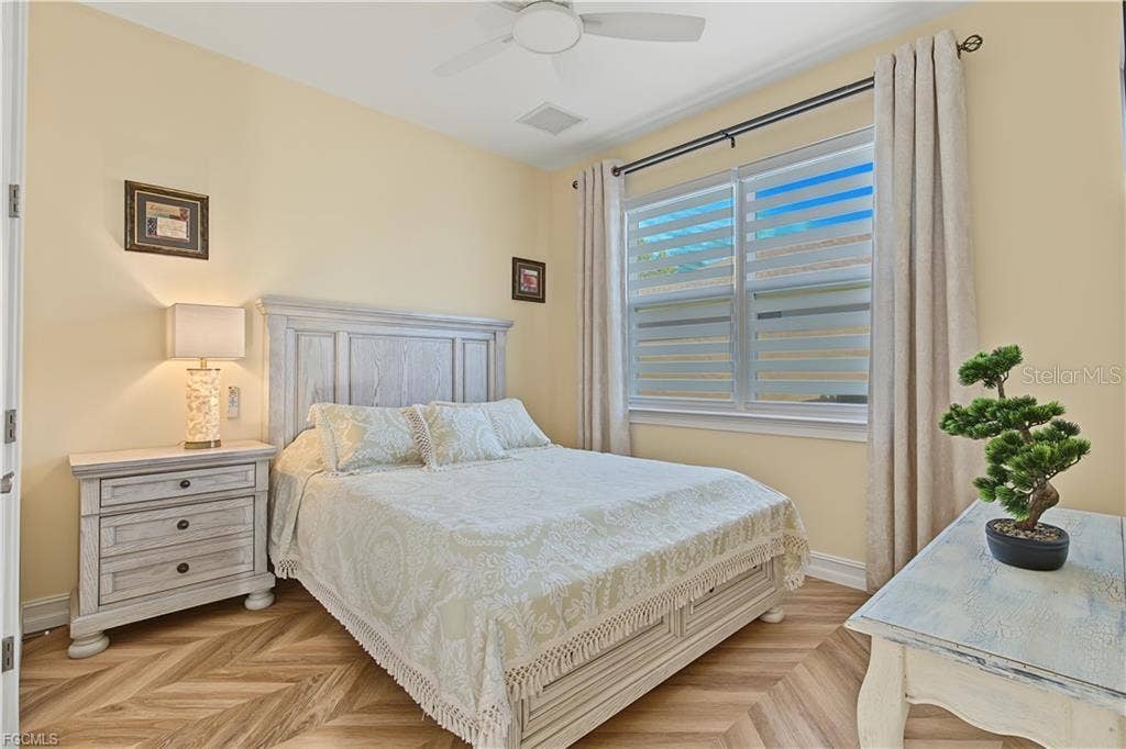 3161 AMADORA CIRCLE, Cape Coral, FL 33909 3161 AMADORA CIRCLE, Cape Coral, FL 33909