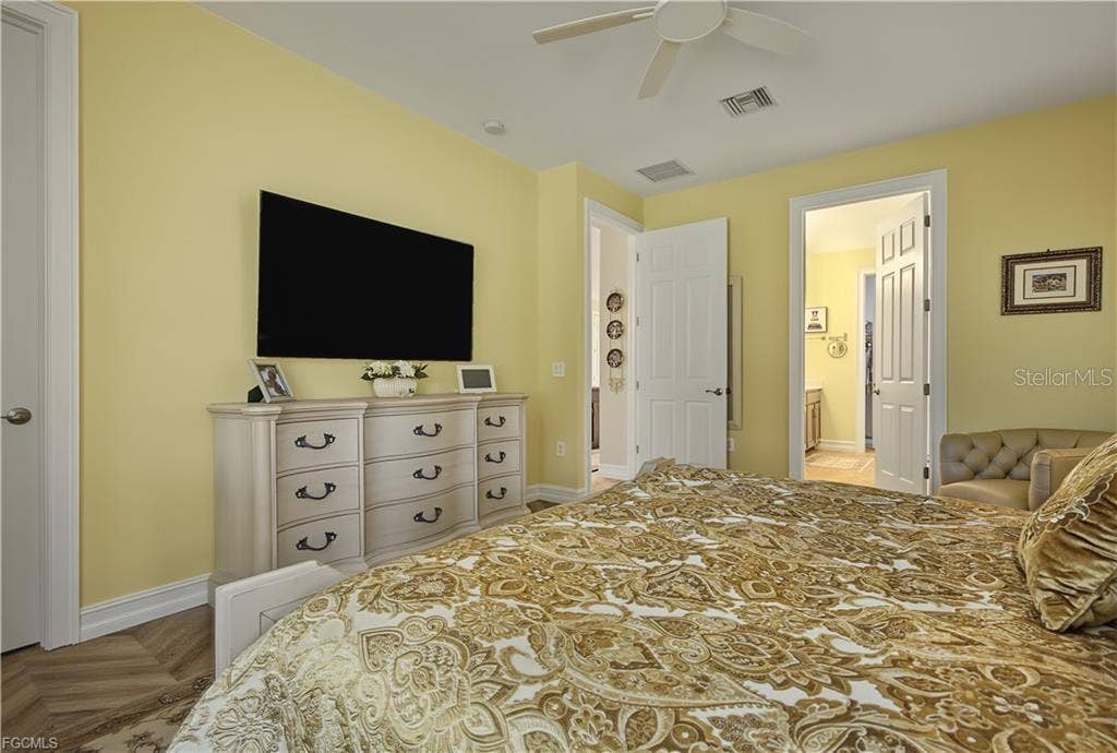 3161 AMADORA CIRCLE, Cape Coral, FL 33909 3161 AMADORA CIRCLE, Cape Coral, FL 33909