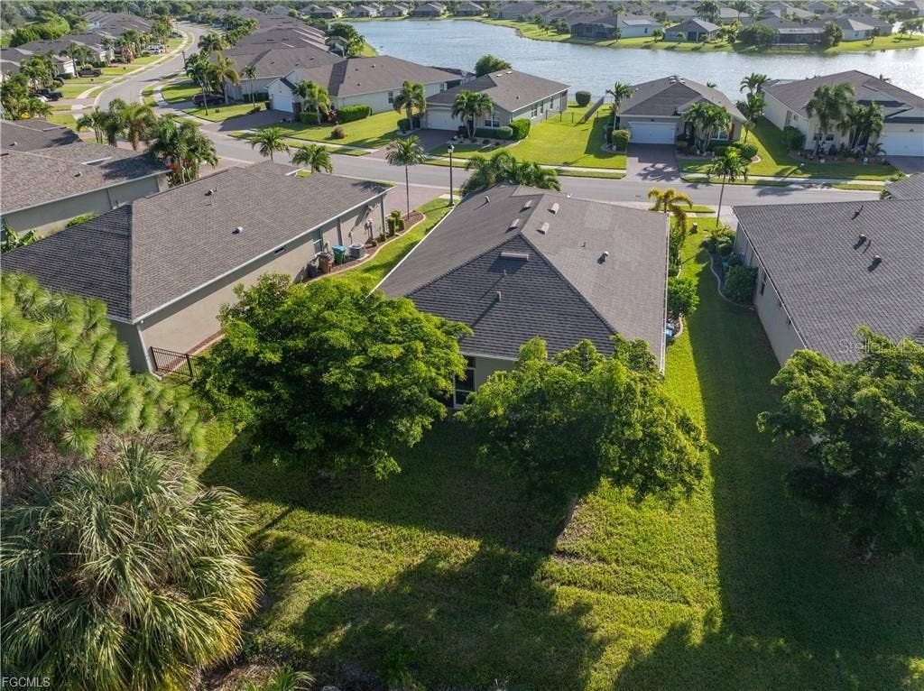 3161 AMADORA CIRCLE, Cape Coral, FL 33909 3161 AMADORA CIRCLE, Cape Coral, FL 33909