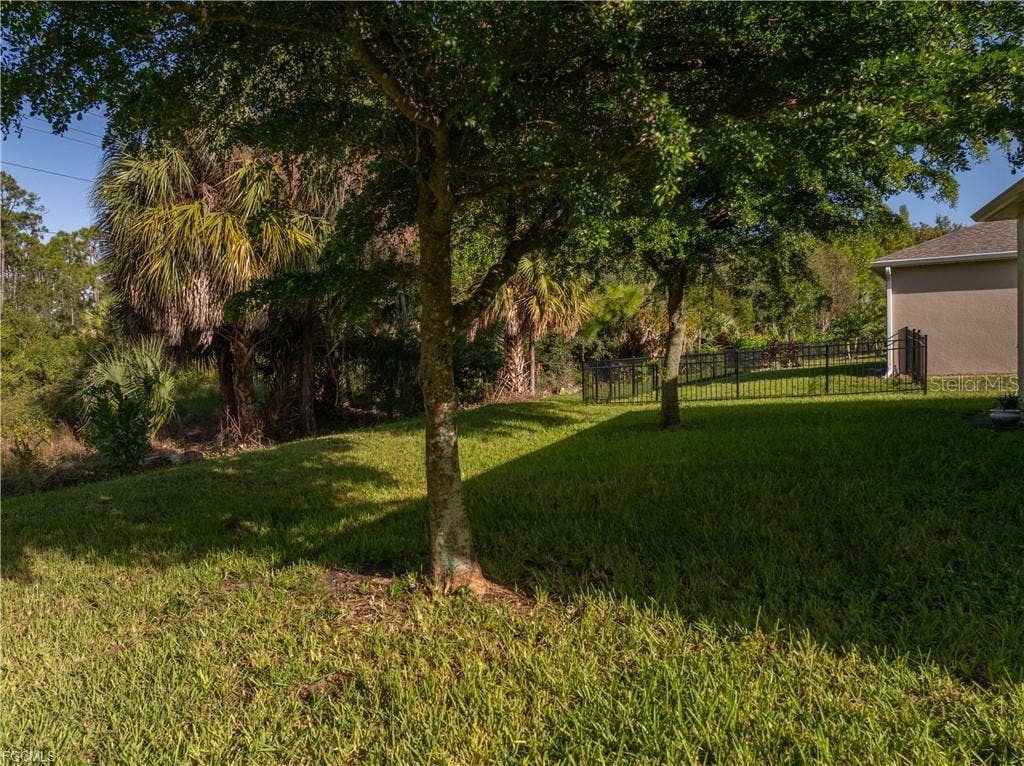 3161 AMADORA CIRCLE, Cape Coral, FL 33909 3161 AMADORA CIRCLE, Cape Coral, FL 33909