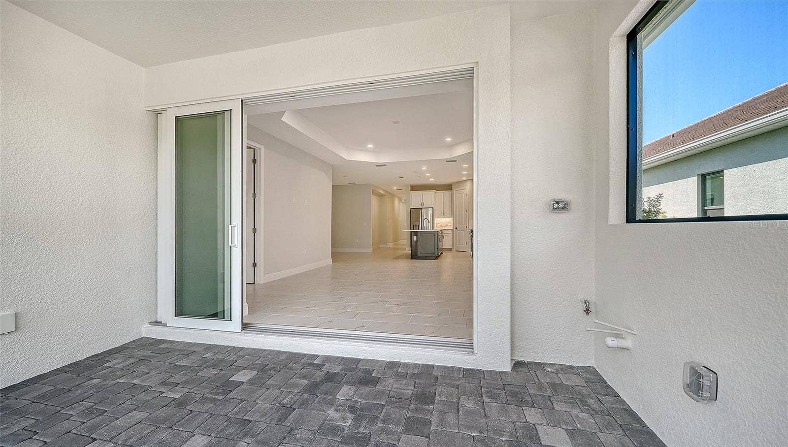 8472 ANTHIRIUM LOOP, Sarasota, FL 34240 8472 ANTHIRIUM LOOP, Sarasota, FL 34240