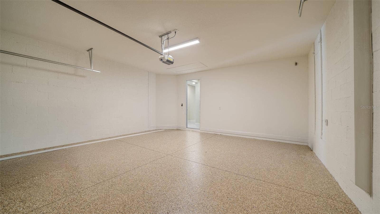 8472 ANTHIRIUM LOOP, Sarasota, FL 34240 8472 ANTHIRIUM LOOP, Sarasota, FL 34240