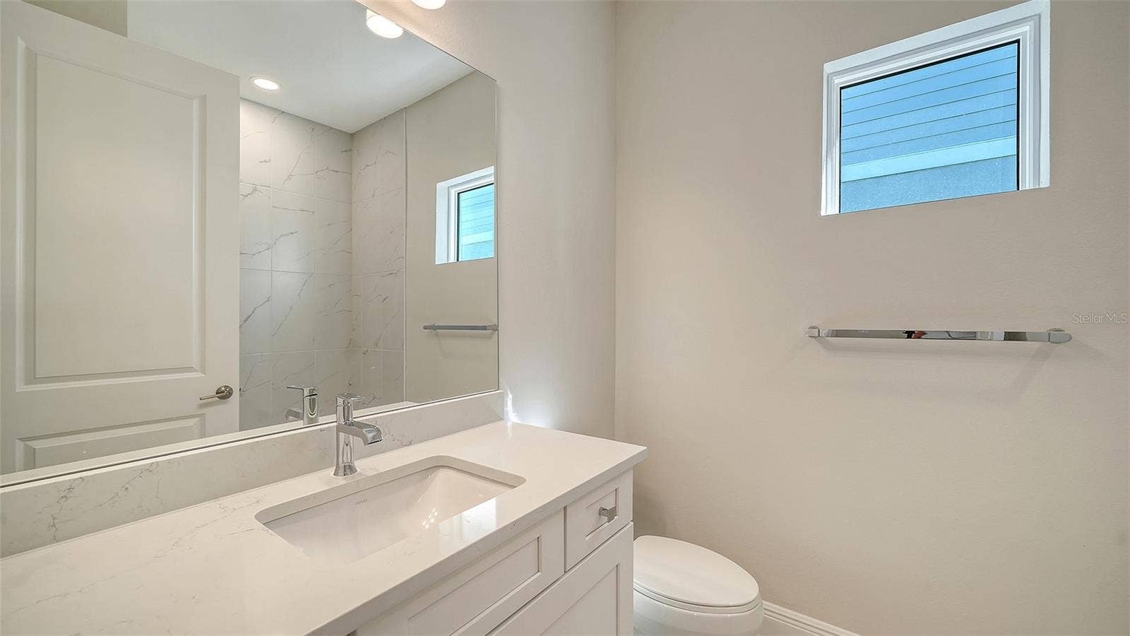 8472 ANTHIRIUM LOOP, Sarasota, FL 34240 8472 ANTHIRIUM LOOP, Sarasota, FL 34240