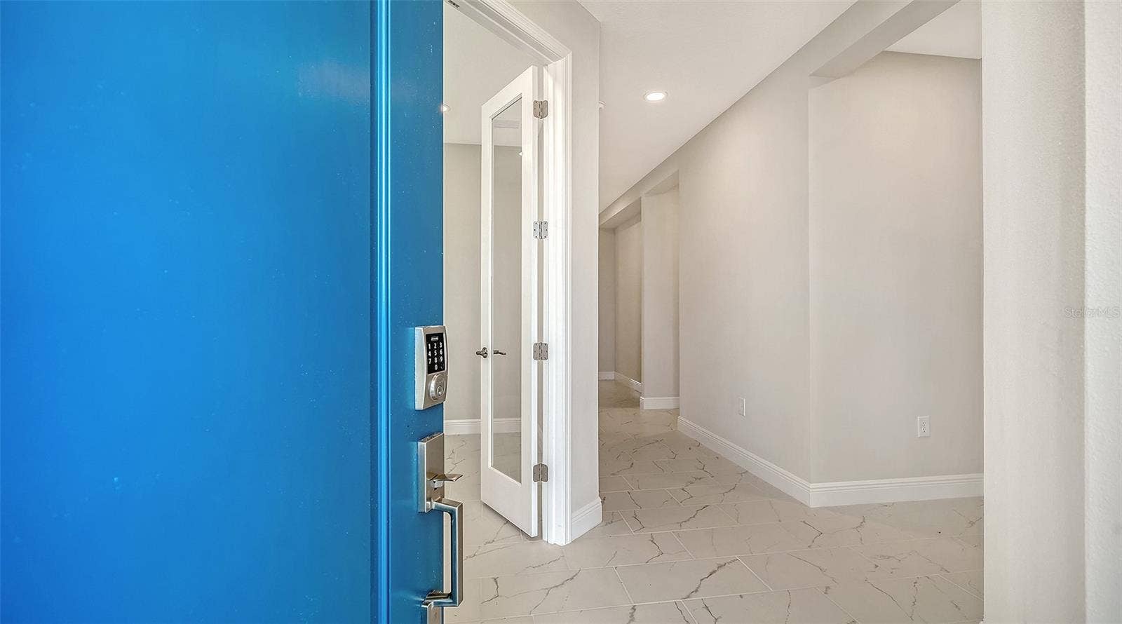 8472 ANTHIRIUM LOOP, Sarasota, FL 34240 8472 ANTHIRIUM LOOP, Sarasota, FL 34240