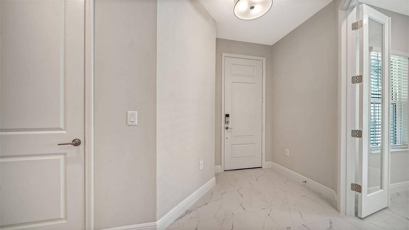 8472 ANTHIRIUM LOOP, Sarasota, FL 34240 8472 ANTHIRIUM LOOP, Sarasota, FL 34240