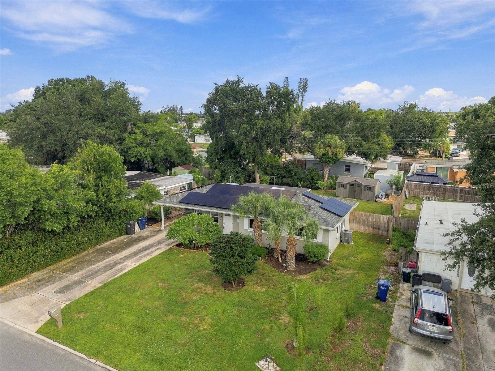 2315 AMHERST AVENUE, Bradenton, FL 34207 2315 AMHERST AVENUE, Bradenton, FL 34207