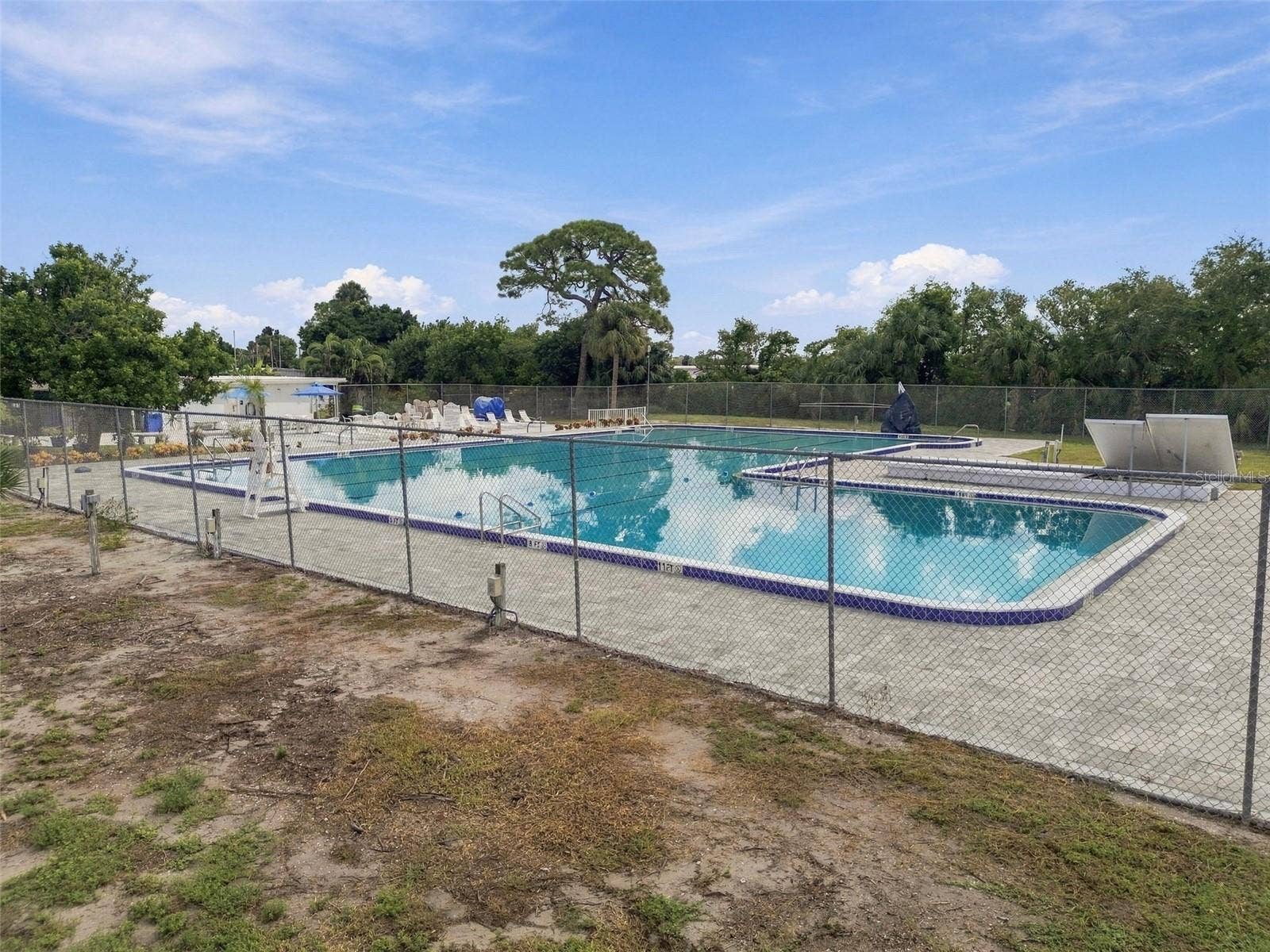2315 AMHERST AVENUE, Bradenton, FL 34207 2315 AMHERST AVENUE, Bradenton, FL 34207