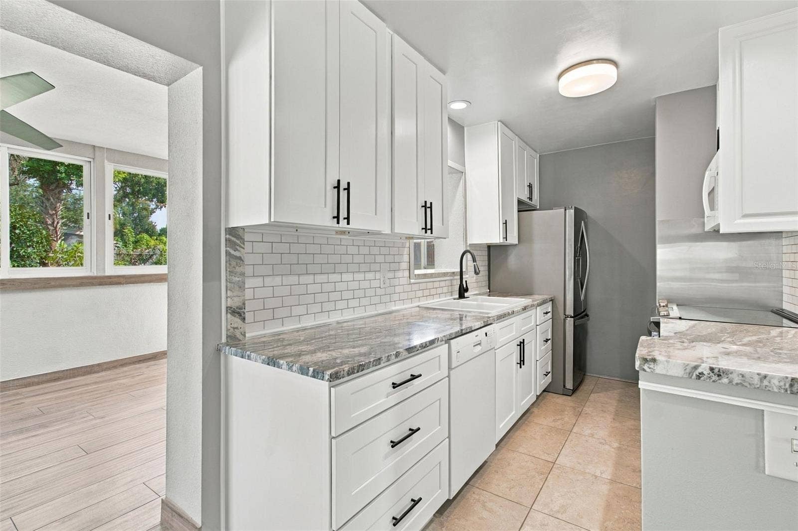 2315 AMHERST AVENUE, Bradenton, FL 34207 2315 AMHERST AVENUE, Bradenton, FL 34207