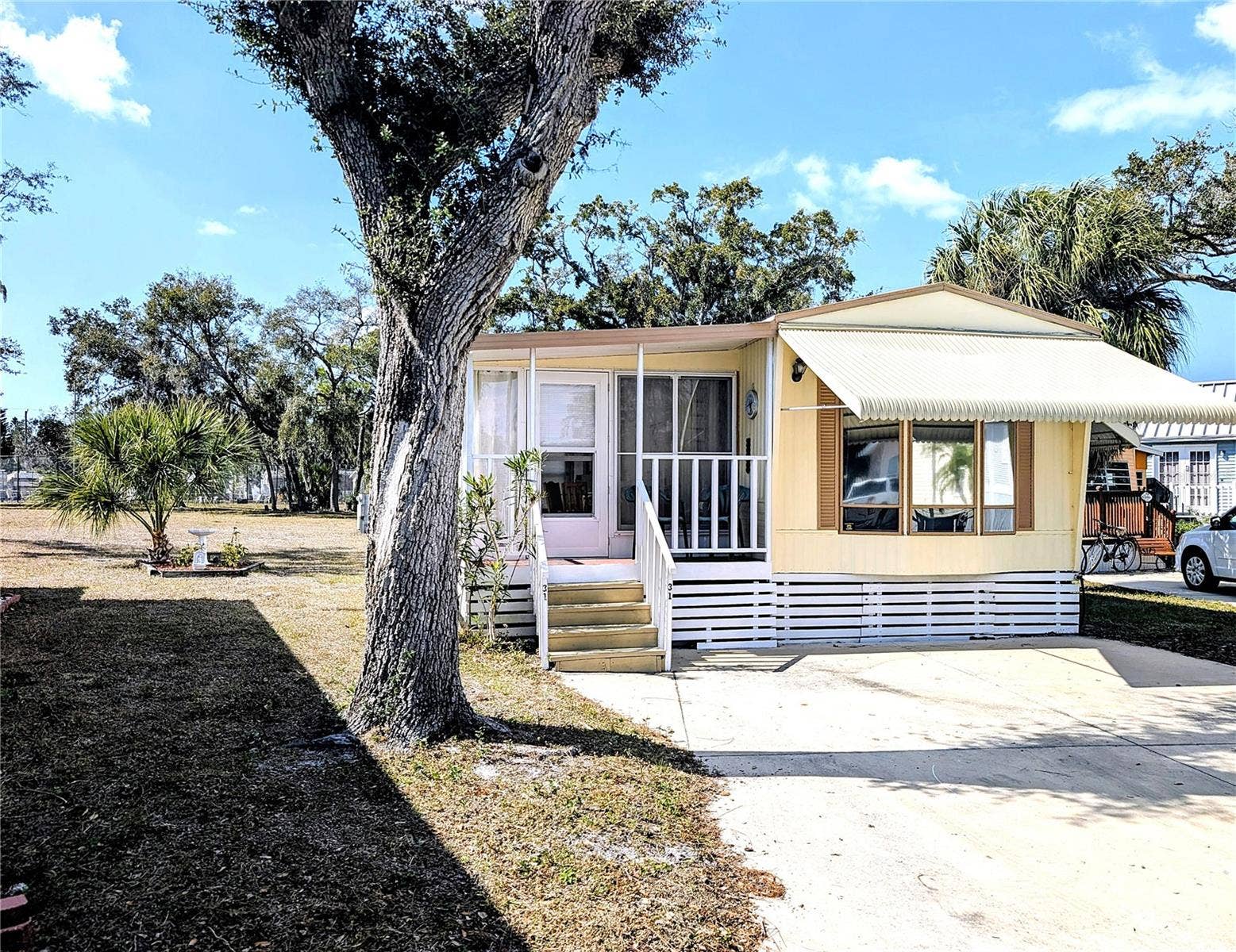 3300 26TH AVENUE E, #31, Bradenton, FL 34208
