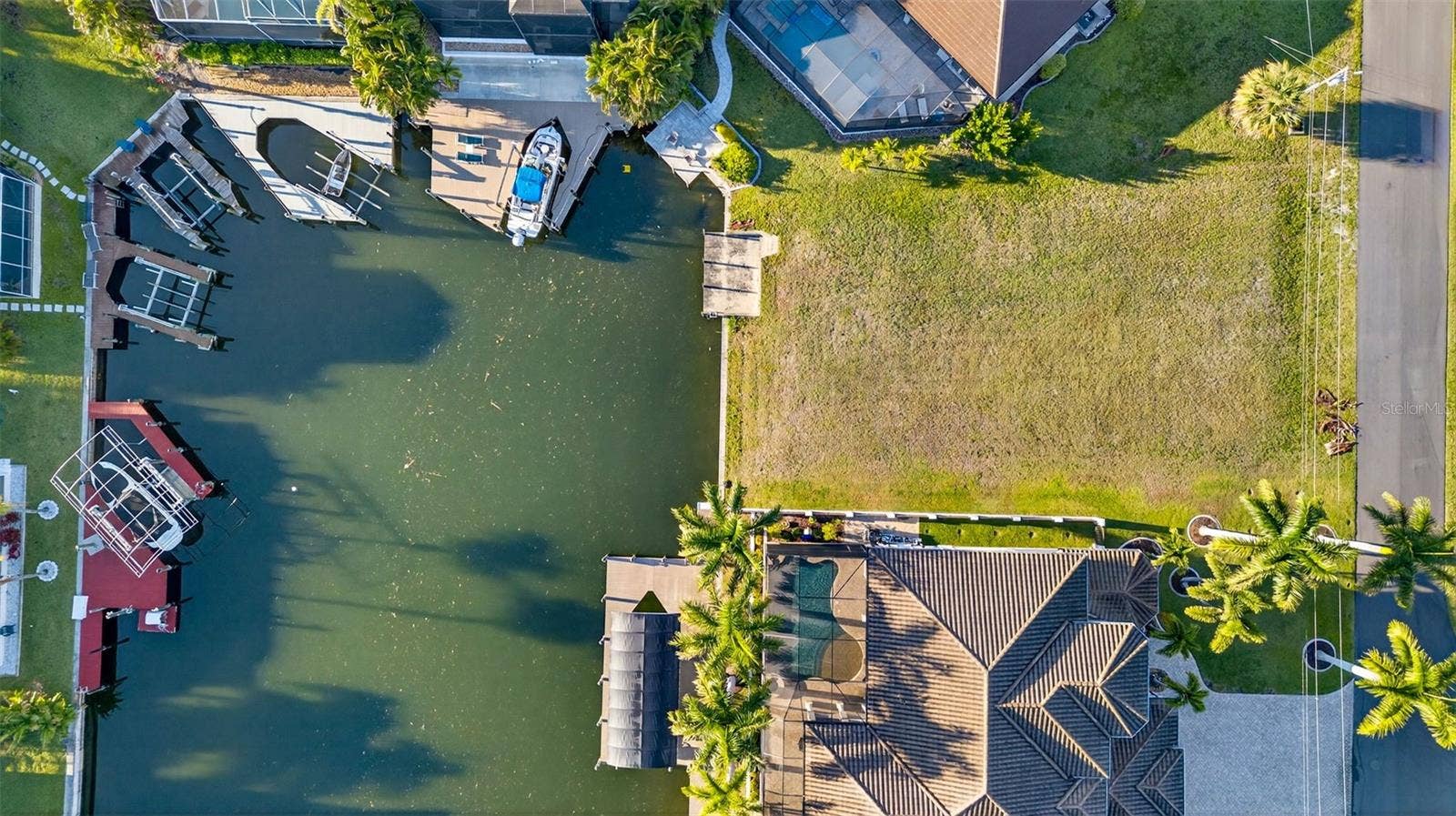 5423 SW 17TH AVENUE, Cape Coral, FL 33914 5423 SW 17TH AVENUE, Cape Coral, FL 33914
