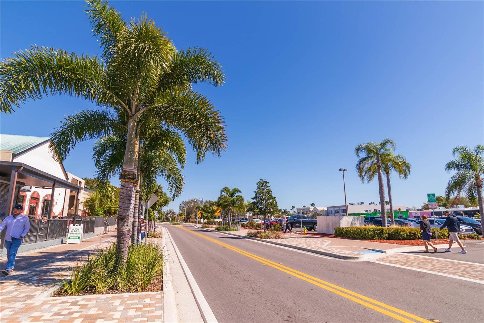 5423 SW 17TH AVENUE, Cape Coral, FL 33914 Downtown Cape Coral