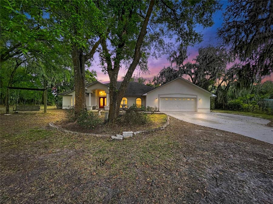 Property photo for 8402 SOUTHWOOD PINES STREET, Lithia, FL