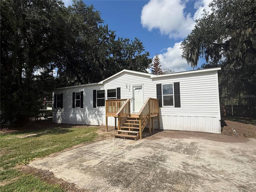 Property photo for 3320 ROYAL OAK DRIVE W, Mulberry, FL