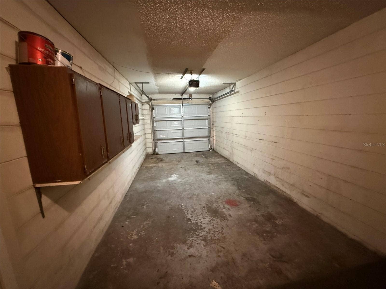 1928 ALEXANDER DRIVE, Lakeland, FL 33803 1928 ALEXANDER DRIVE, Lakeland, FL 33803