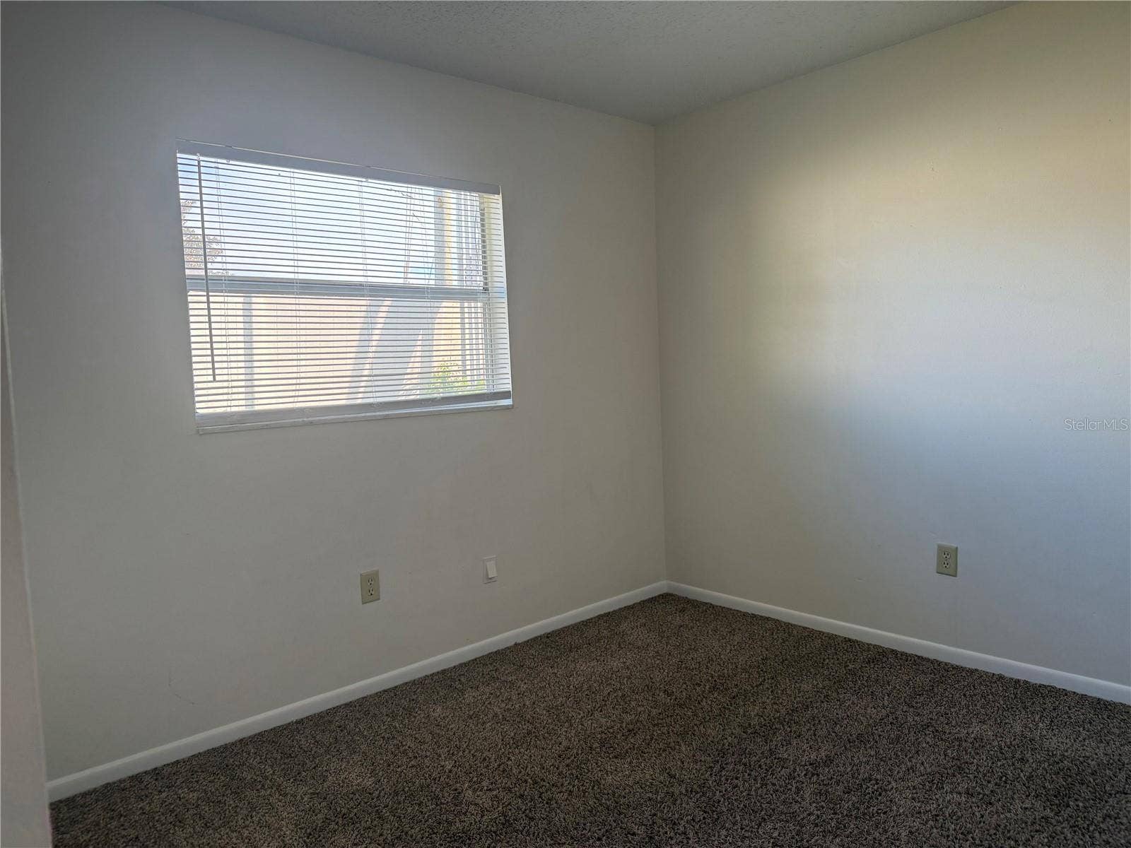 1928 ALEXANDER DRIVE, Lakeland, FL 33803 1928 ALEXANDER DRIVE, Lakeland, FL 33803