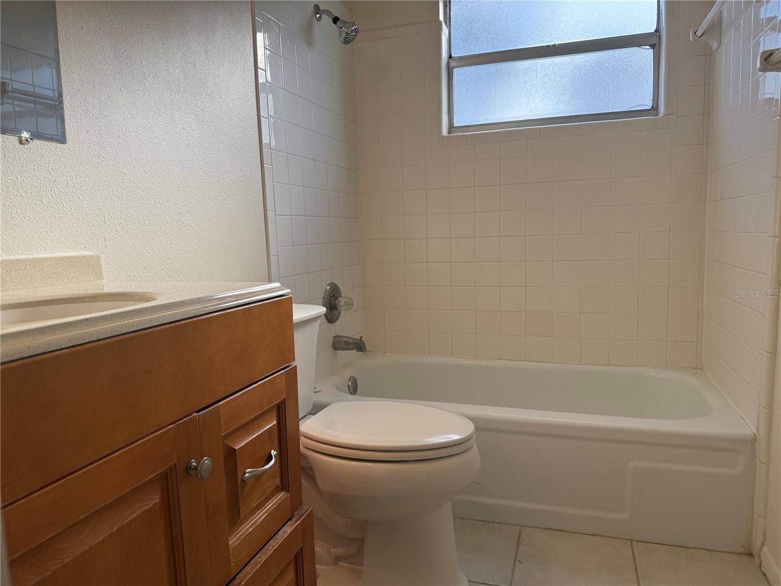 1928 ALEXANDER DRIVE, Lakeland, FL 33803 1928 ALEXANDER DRIVE, Lakeland, FL 33803