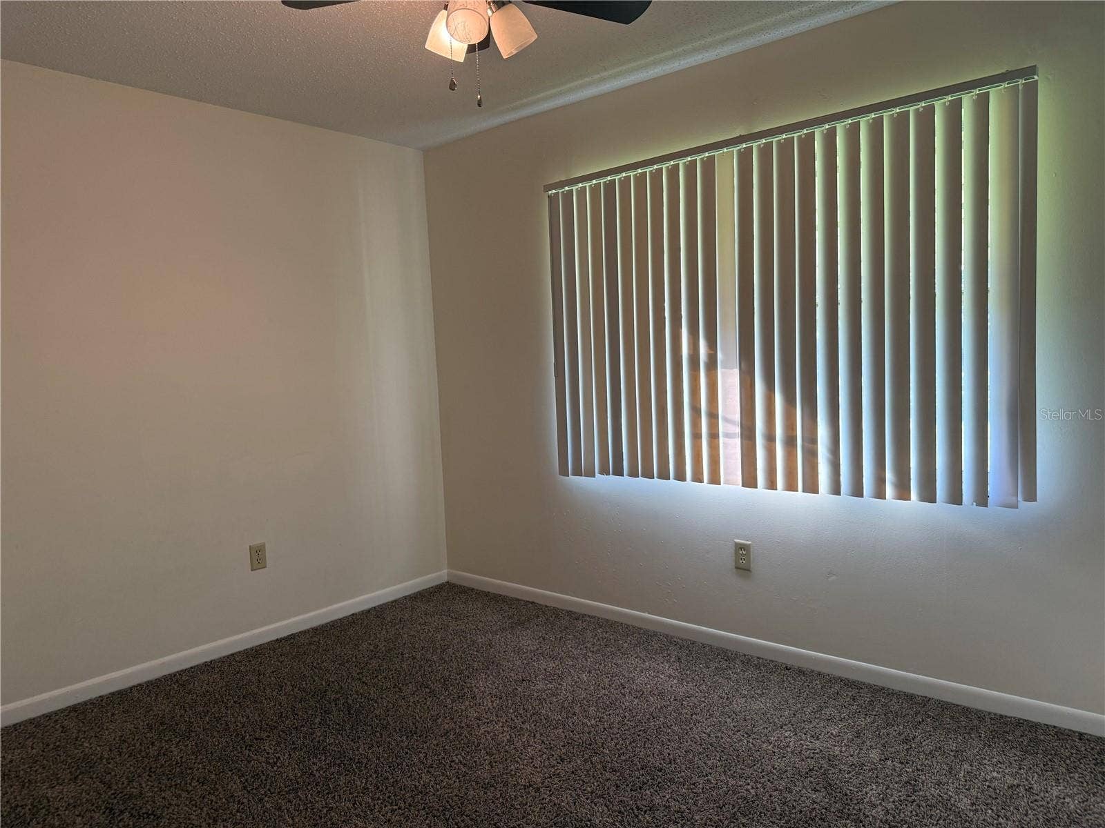 1928 ALEXANDER DRIVE, Lakeland, FL 33803 1928 ALEXANDER DRIVE, Lakeland, FL 33803