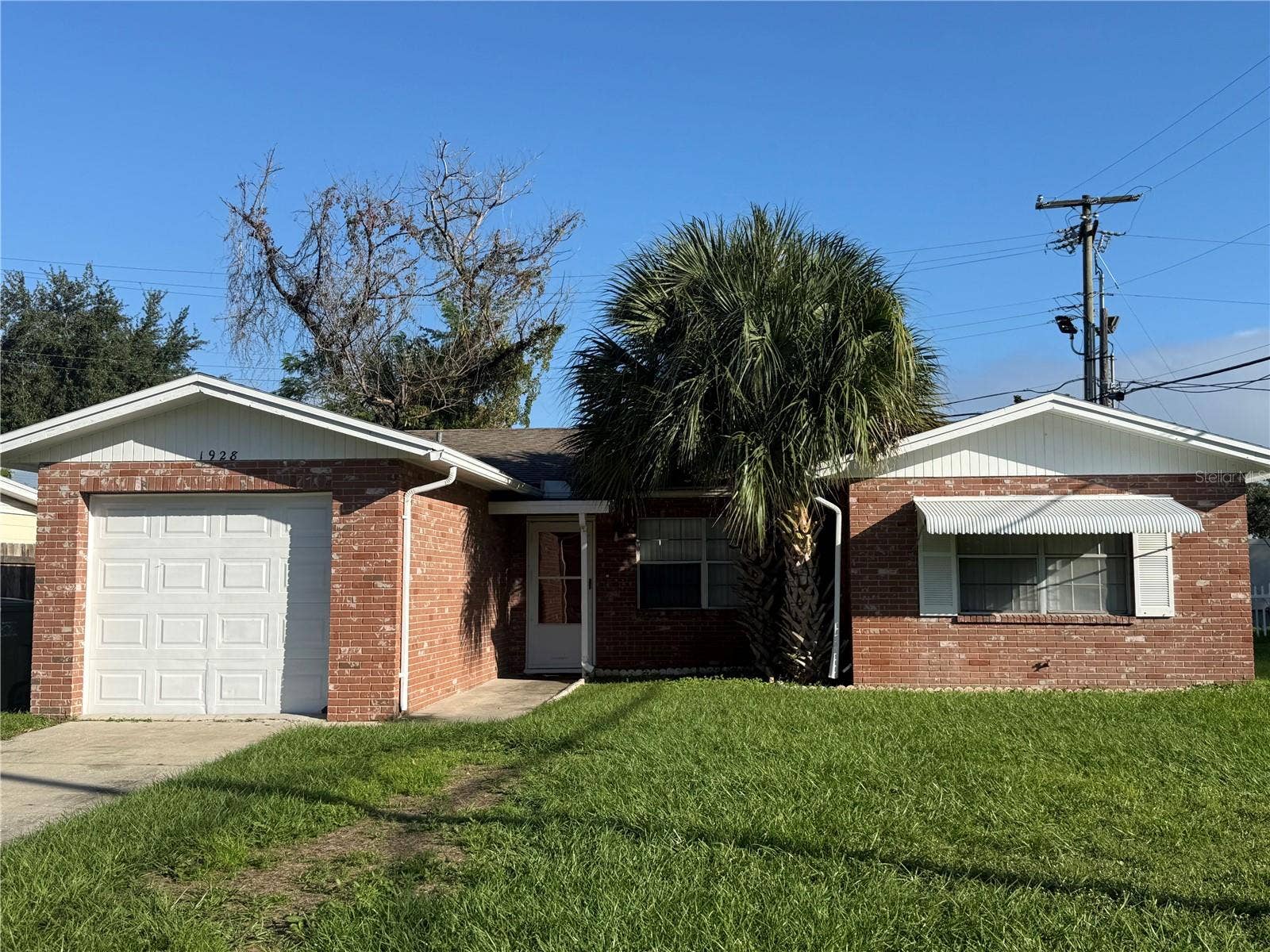 1928 ALEXANDER DRIVE, Lakeland, FL 33803 1928 ALEXANDER DRIVE, Lakeland, FL 33803