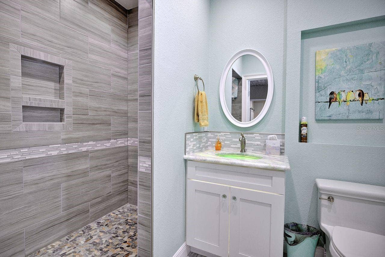 Outdoor full bathroom