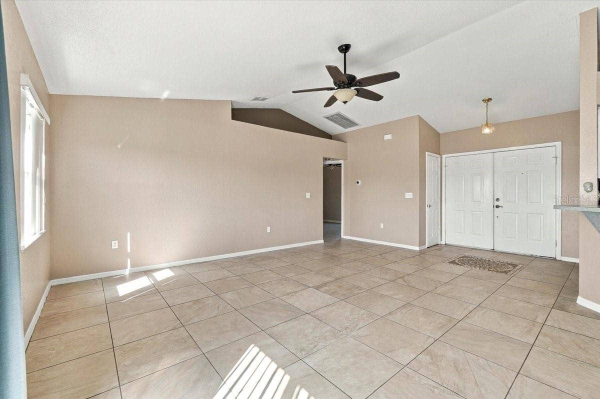 7123 SUMMIT DRIVE, Winter Haven, FL 33884 Living Area