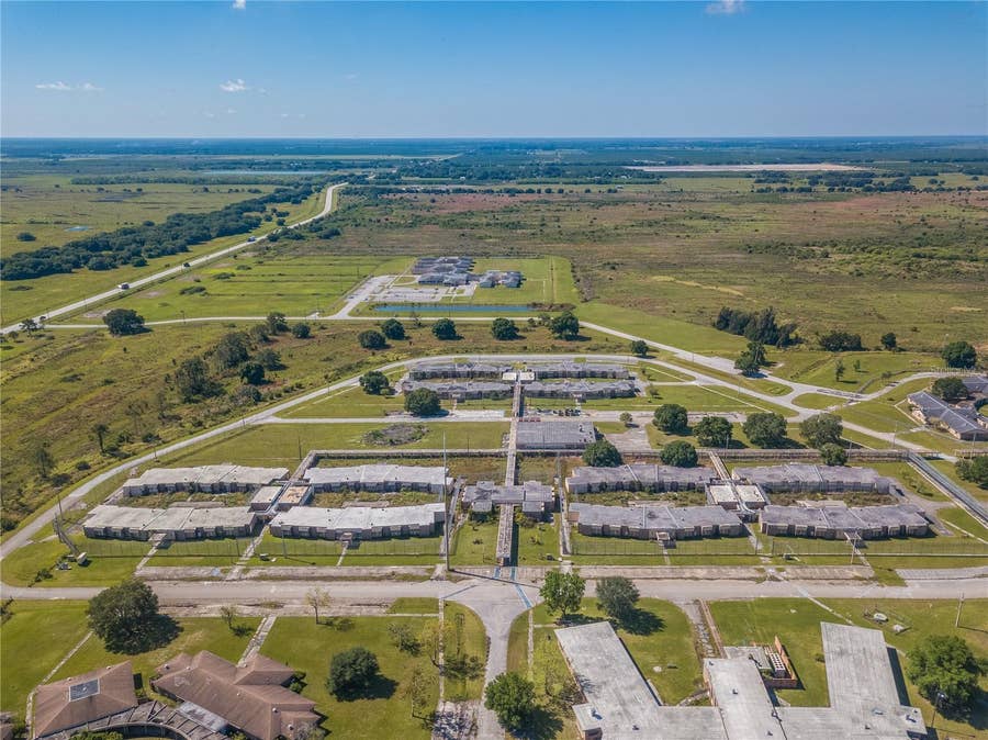 Property photo for 5871 SE HIGHWAY 31, #12, Arcadia, FL