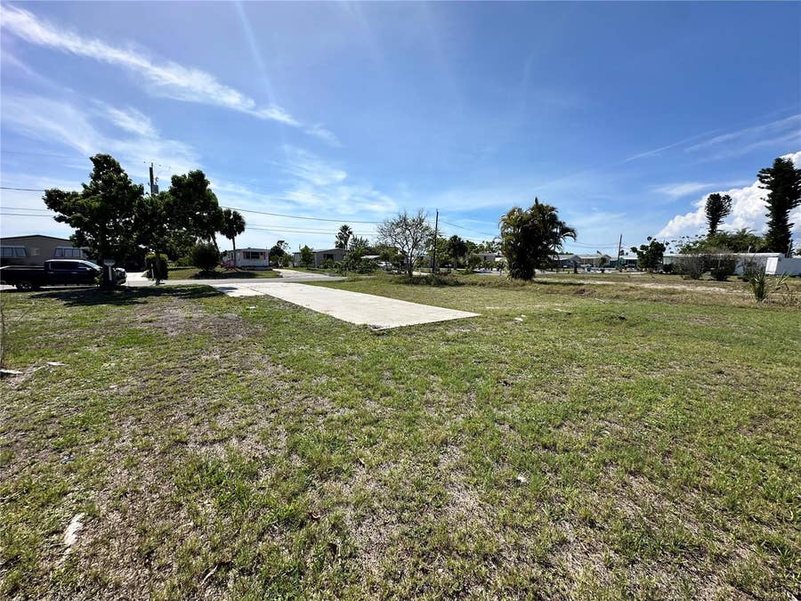 Property photo for 1427 SEAGULL DRIVE, Englewood, FL