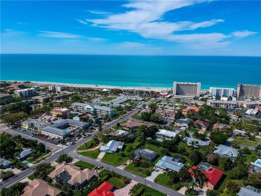 Property photo for 525 PARKDALE, #525, Venice, FL