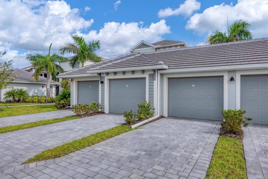 Property photo for 12390 WELLEN GOLF STREET, #106, Venice, FL