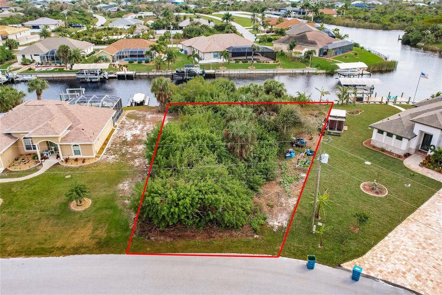 Property photo for 9462 WACKER TERRACE, Port Charlotte, FL