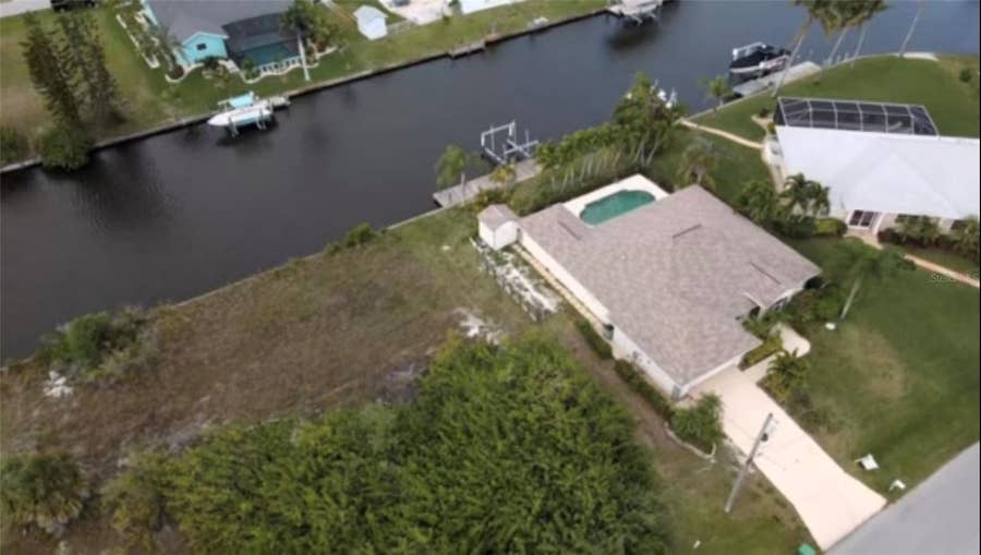 Property photo for 15442 MCCOMB CIRCLE, Port Charlotte, FL