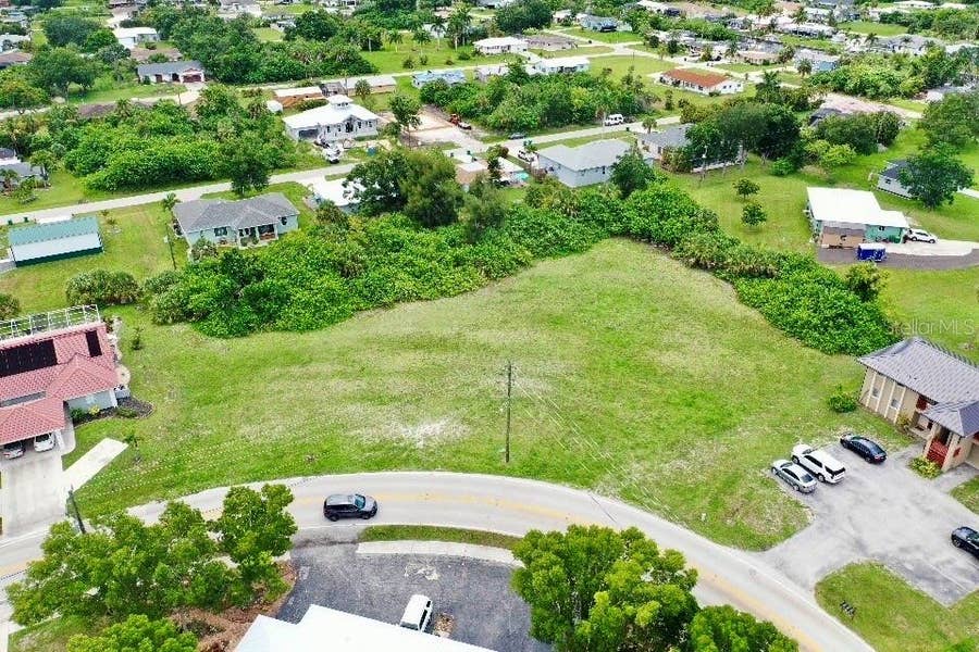 Property photo for 2633 MAGDALINA DRIVE, Punta Gorda, FL