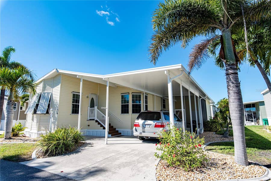 Property photo for 14 EMDEN CIRCLE, Punta Gorda, FL