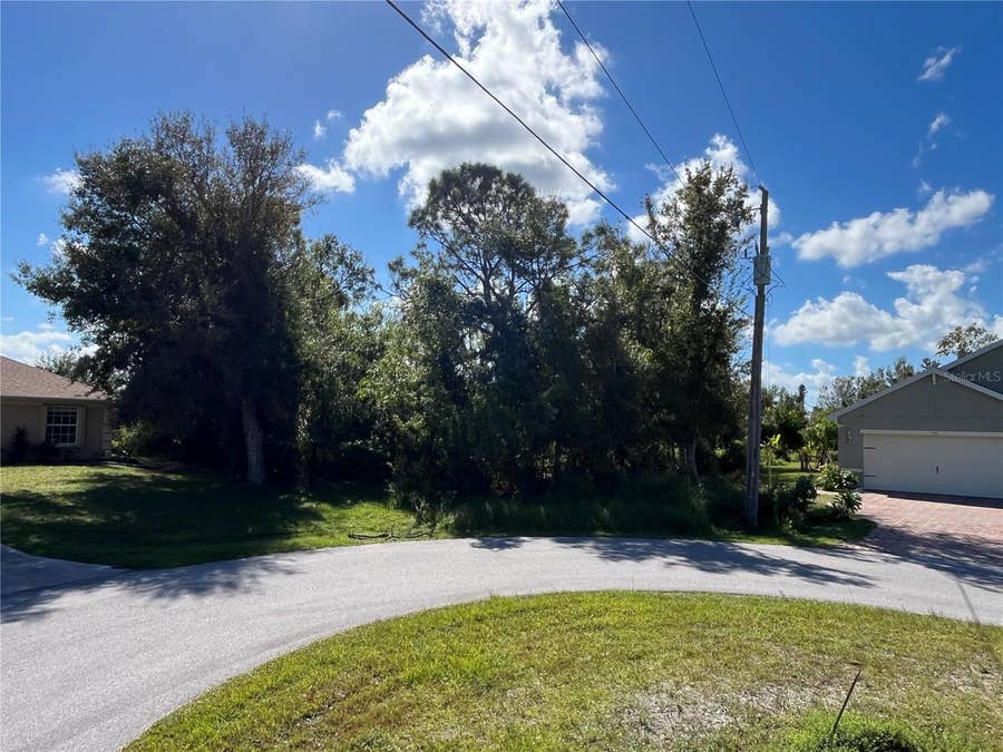 Property photo for 304 OYAHUE STREET, Punta Gorda, FL