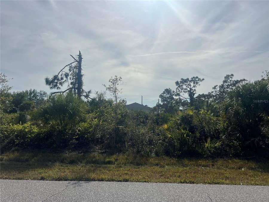 Property photo for 13273 ROUDING CIRCLE, Port Charlotte, FL