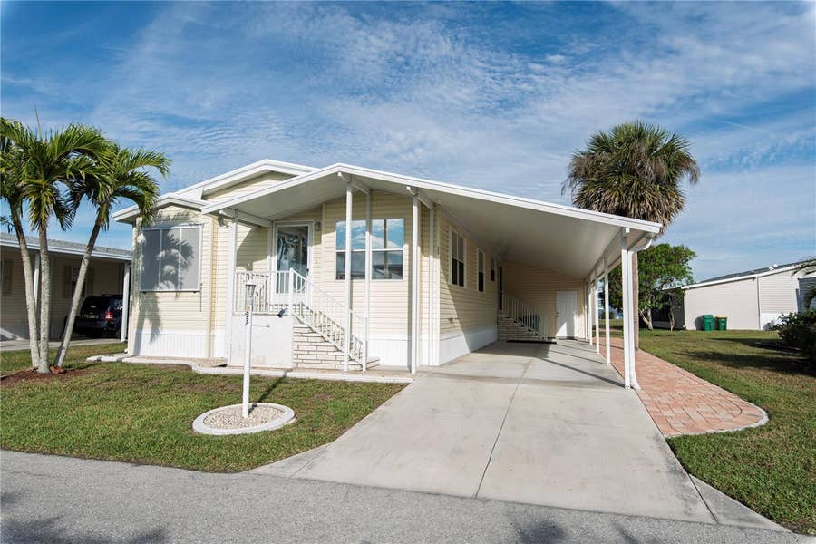 Property photo for 33 AMSTERDAM AVENUE, Punta Gorda, FL