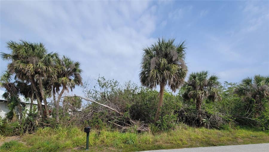 Property photo for 18562 ASHCROFT CIRCLE, Port Charlotte, FL