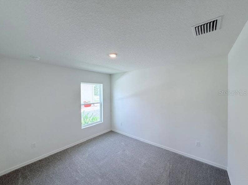 25 ROUND THORN DRIVE, Palm Coast, FL 32164 25 ROUND THORN DRIVE, Palm Coast, FL 32164