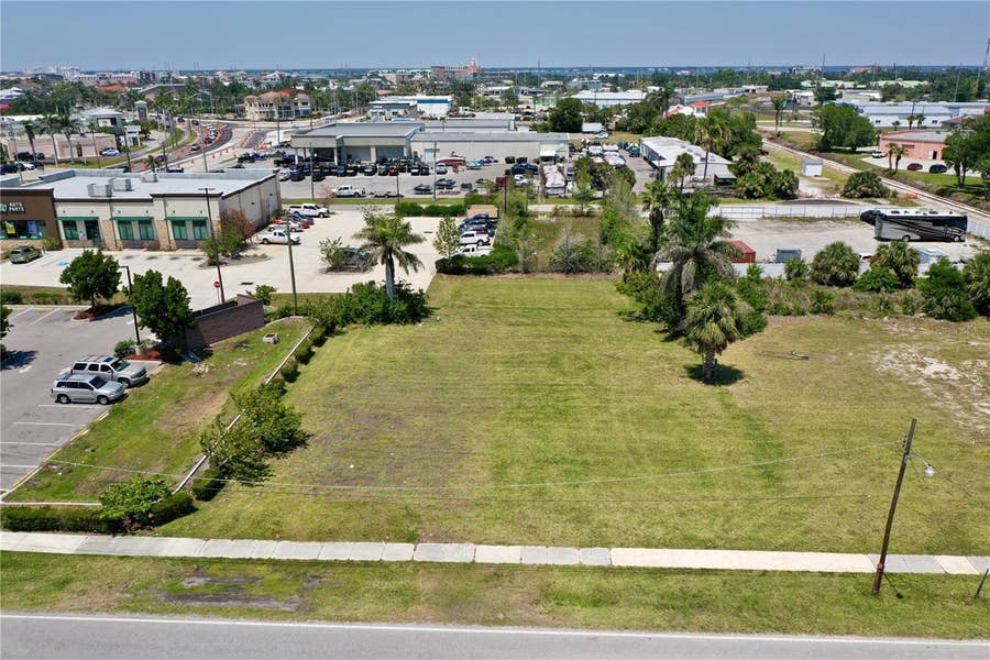 Property photo for 122 E MCKENZIE STREET, Punta Gorda, FL