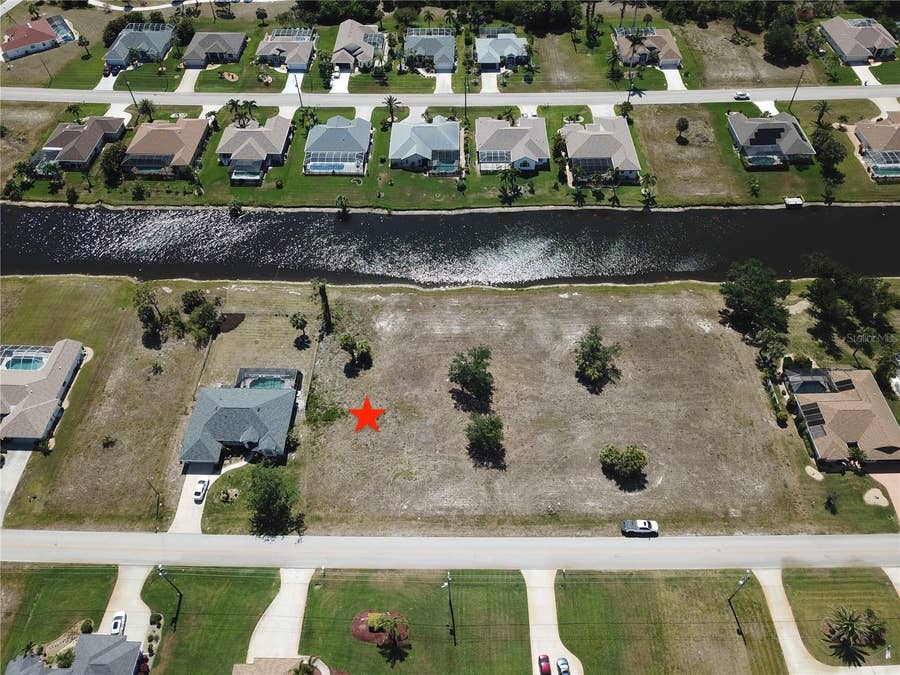 Property photo for 828 BOUNDARY BOULEVARD, Rotonda West, FL
