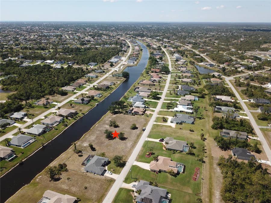 Property photo for 826 BOUNDARY BOULEVARD, Rotonda West, FL