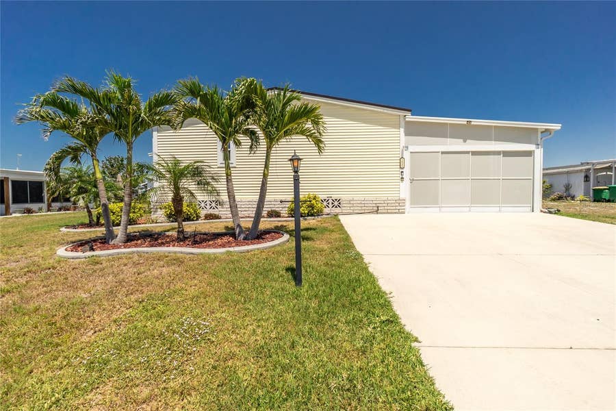 Property photo for 1431 SANDERLING DRIVE, Englewood, FL