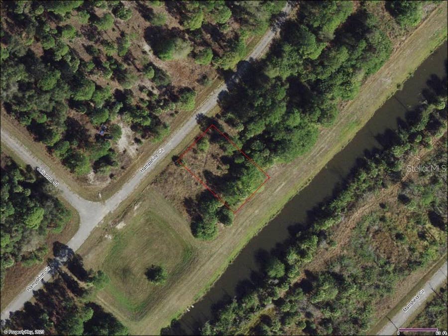 Property photo for HAMPSHIRE CIRCLE, North Port, FL
