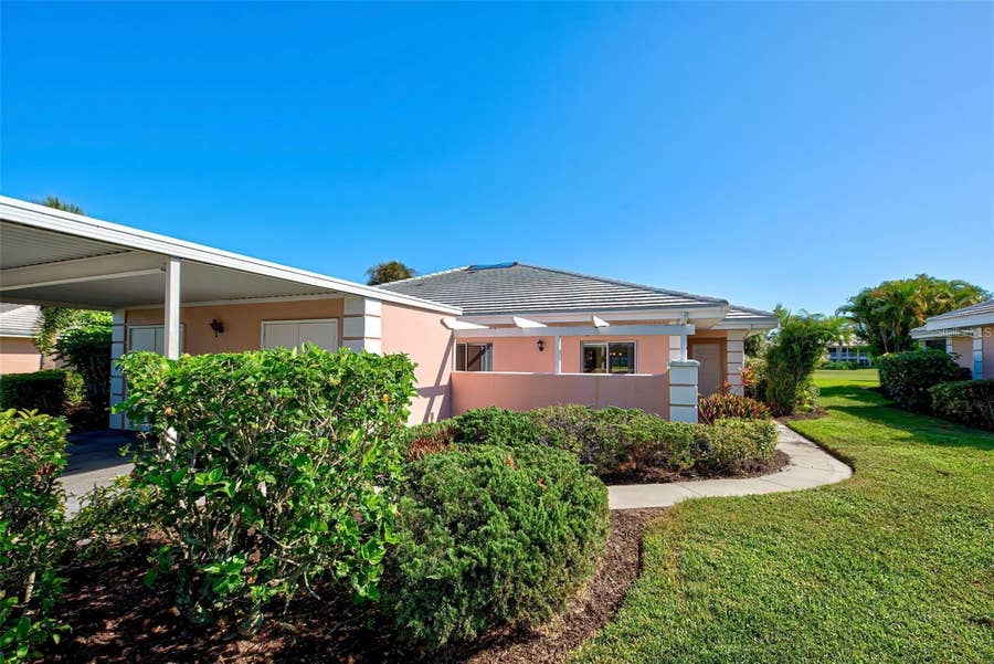 Property photo for 314 CERROMAR WAY N, #16, Venice, FL